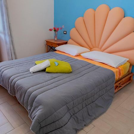 Mare Nostrum - Beachfront House - Sant'Angelo Ischia Экстерьер фото