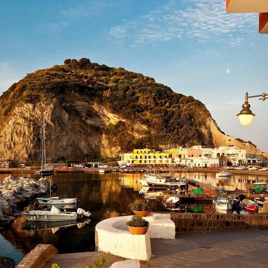 Mare Nostrum - Beachfront House - Sant'Angelo Ischia Экстерьер фото