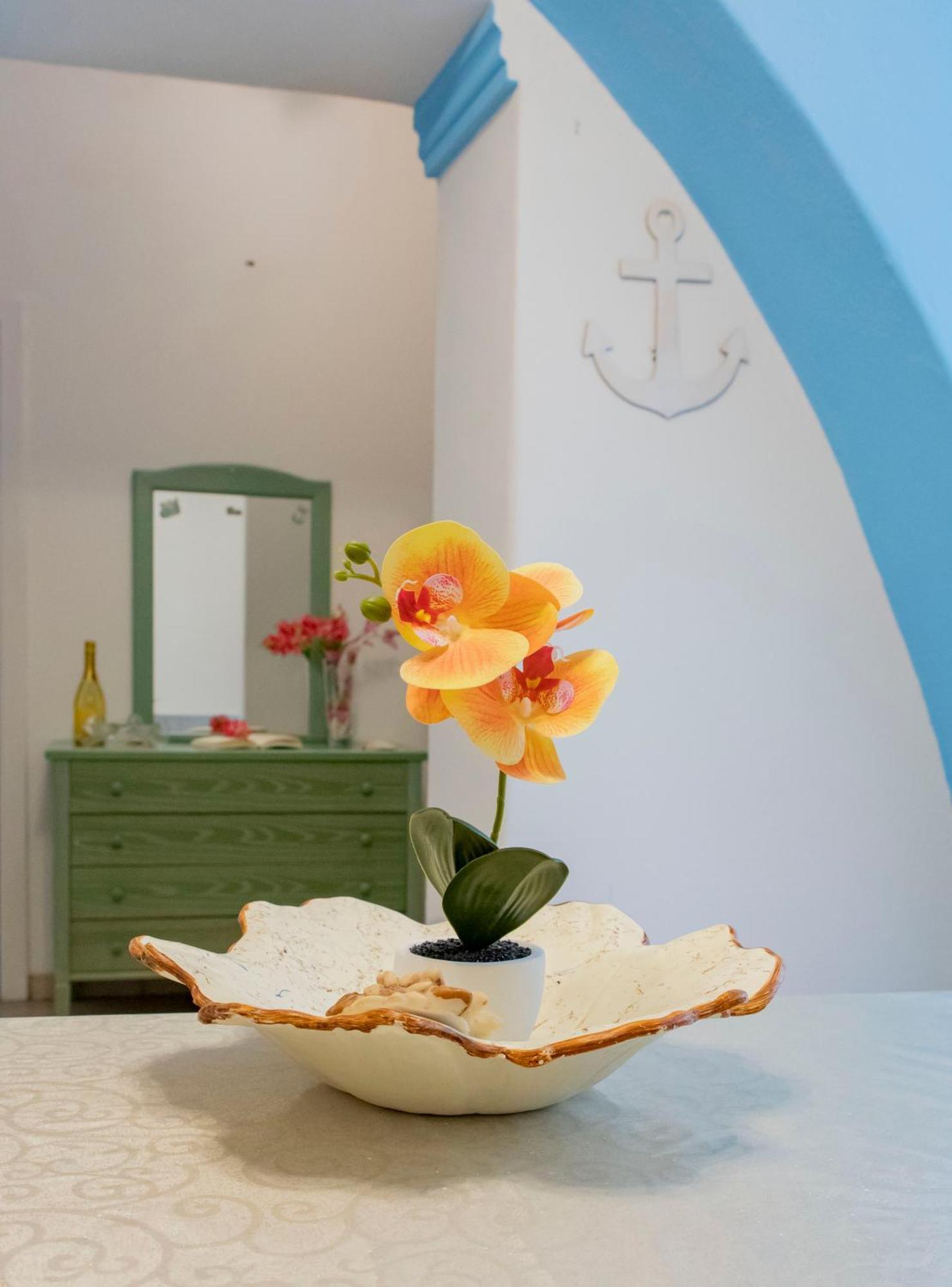 Mare Nostrum - Beachfront House - Sant'Angelo Ischia Экстерьер фото