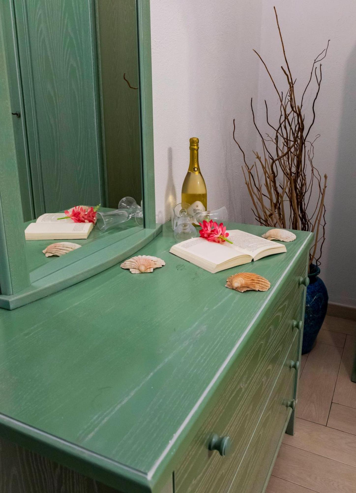 Mare Nostrum - Beachfront House - Sant'Angelo Ischia Экстерьер фото