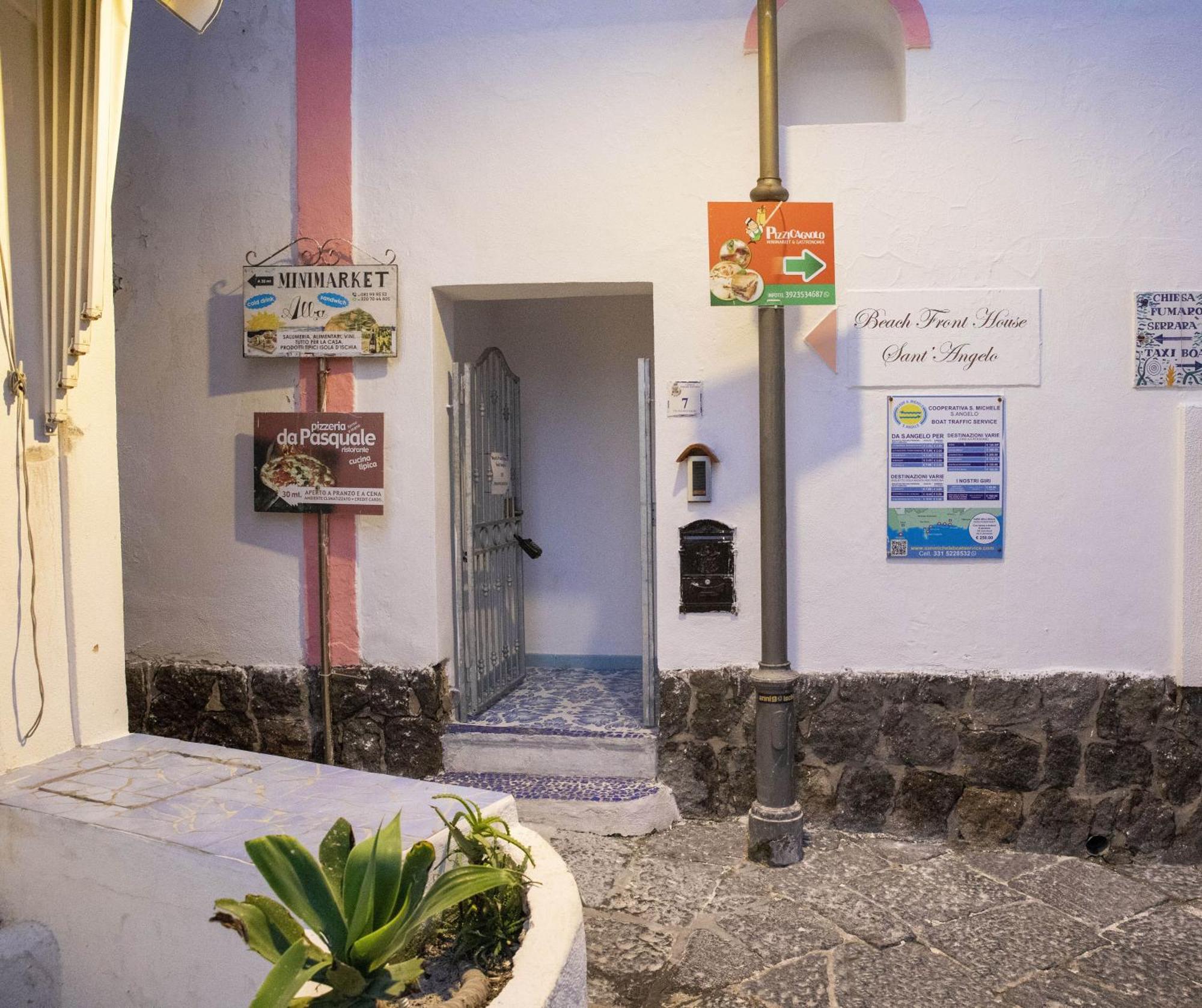 Mare Nostrum - Beachfront House - Sant'Angelo Ischia Экстерьер фото